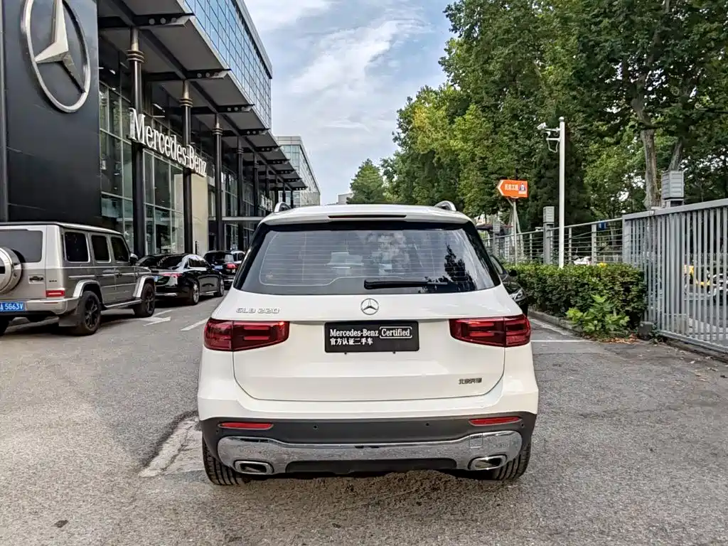 Mercedes-Benz GLB 2024 GLB 220