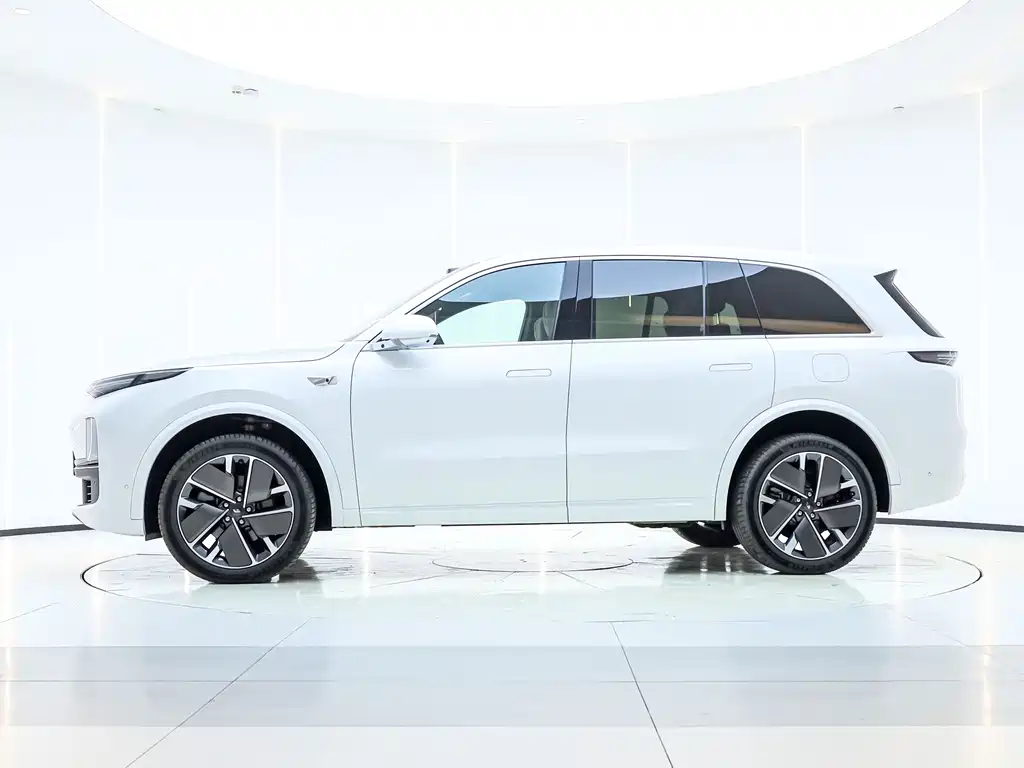 Li Auto L8 2025 Ultra