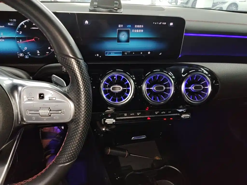 Mercedes-Benz CLA (Import) — миниатюра 12