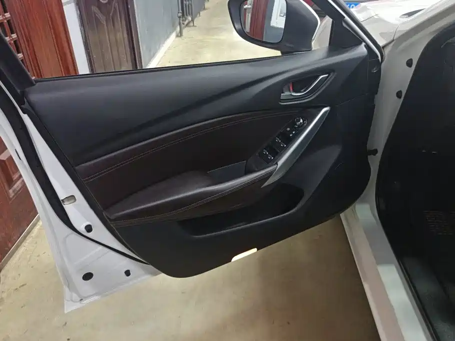 Mazda Atenza — миниатюра 7