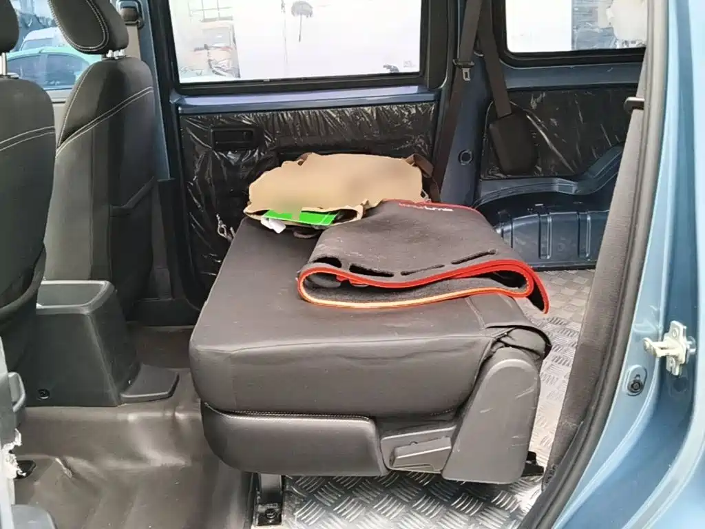 Wuling Hongguang PLUS — миниатюра 17