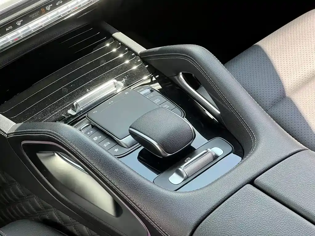 MERCEDES-BENZ GLE COUPE