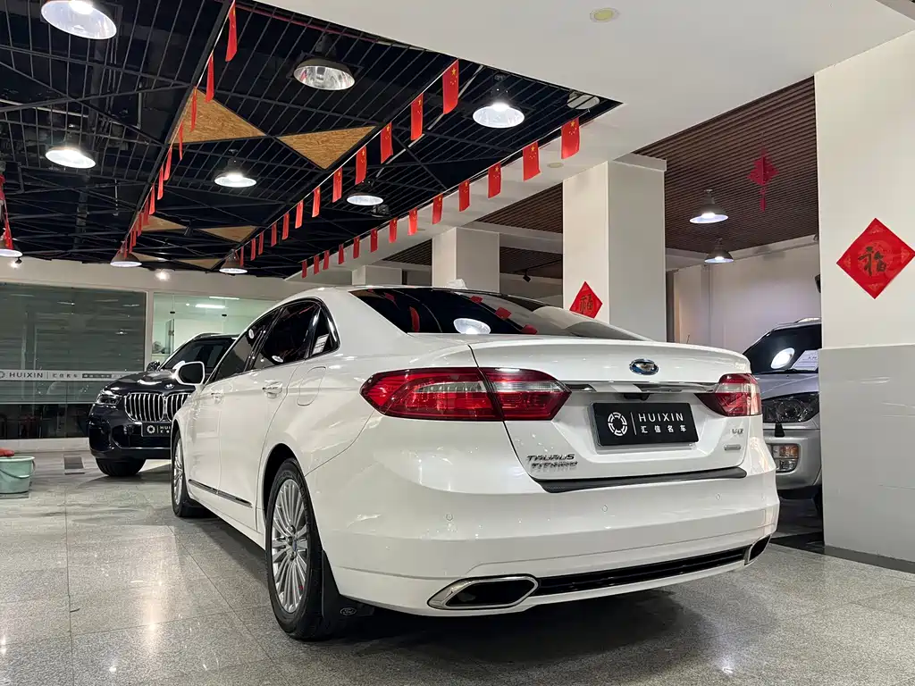 Ford Taurus EcoBoost 245 Luxury Type, фото 15