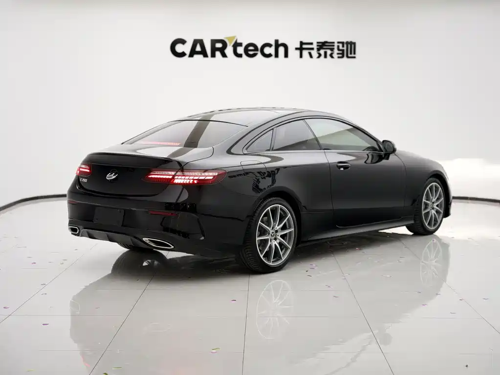Mercedes-Benz E-Class (Import) — миниатюра 23