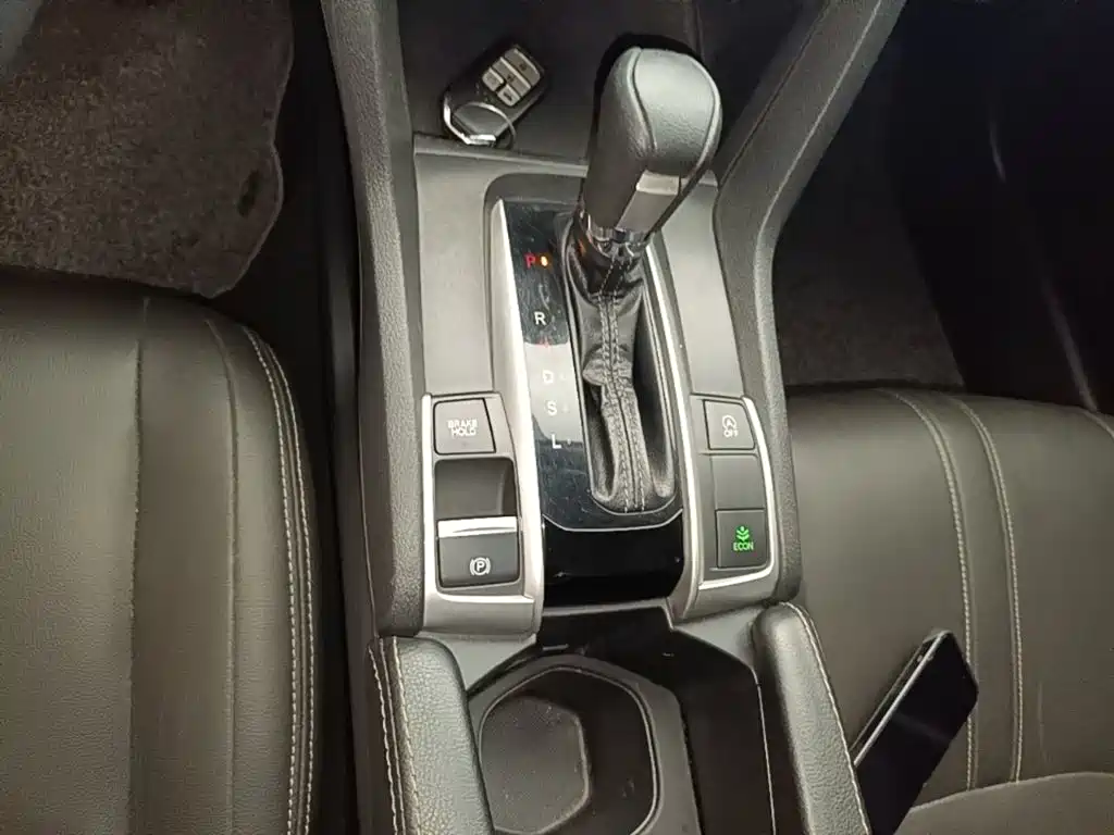 Honda Civic — миниатюра 14
