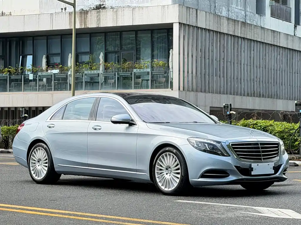 Mercedes-Benz S-Class — миниатюра 3