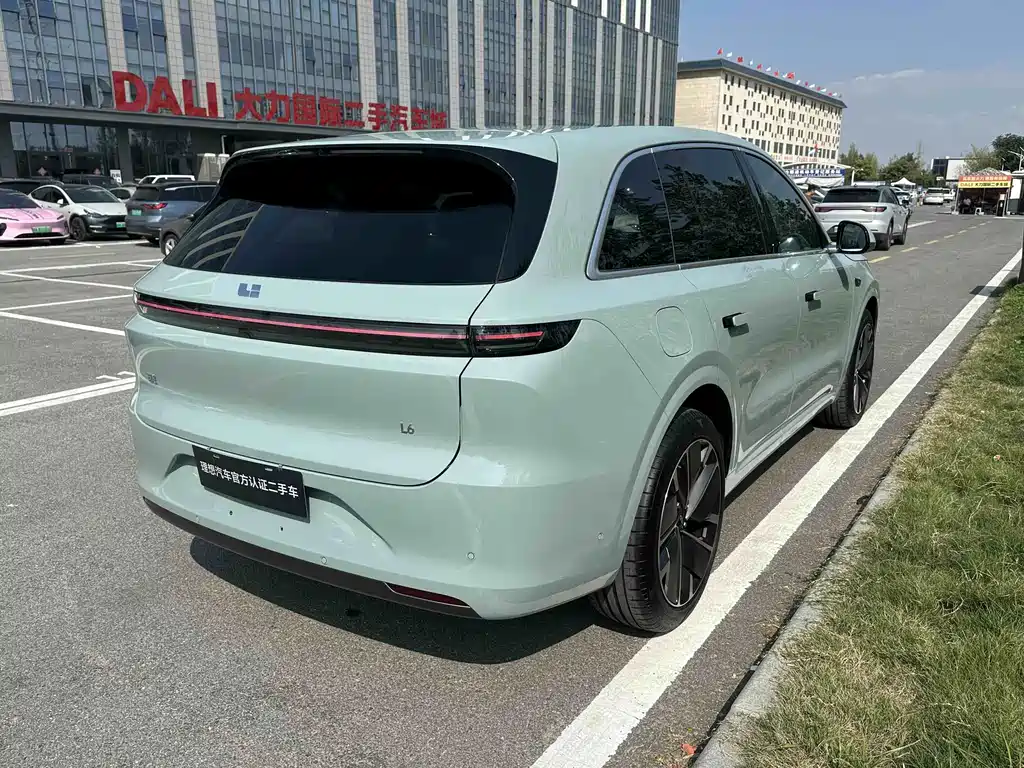 Li Auto Li L6 — миниатюра 10