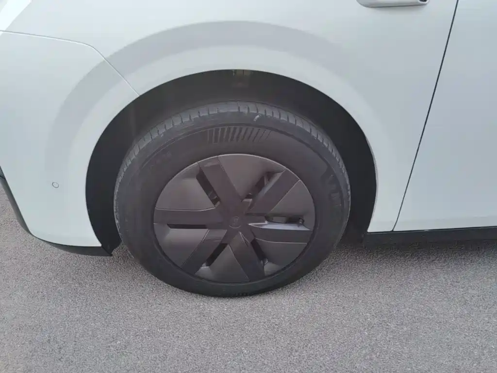 Li Auto Li MEGA — миниатюра 23