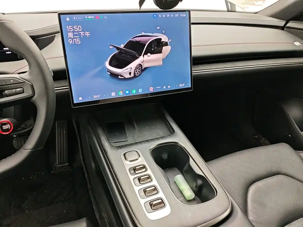 Xiaomi SU7 — миниатюра 13