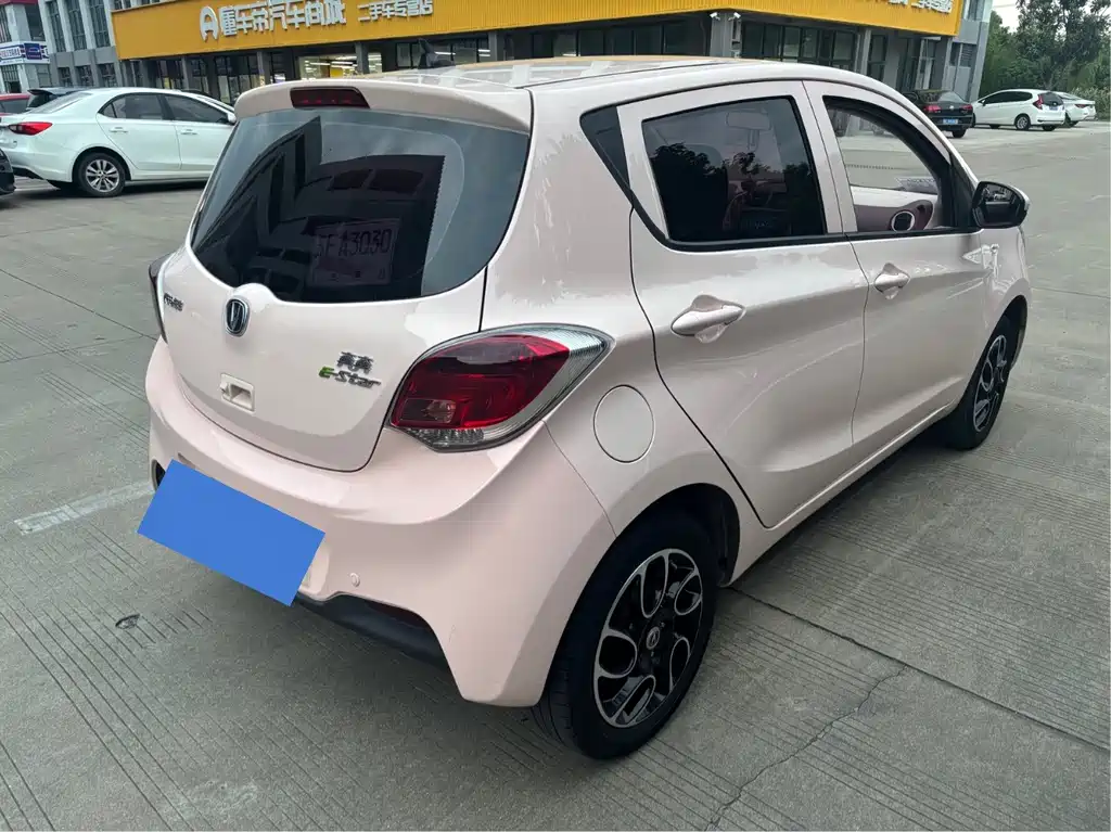 Changan Benben E-Star — миниатюра 5