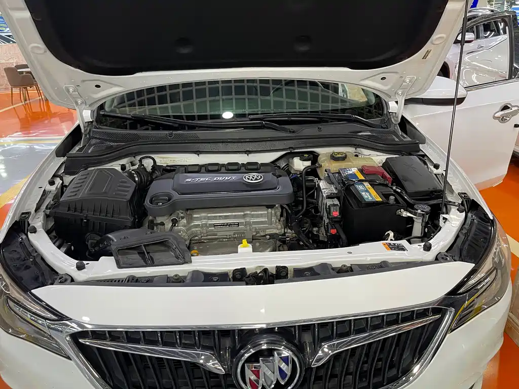 Buick Excelle — миниатюра 15