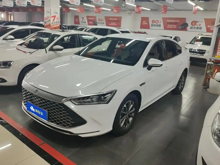 2024 BYD Qin - zdjęcie 1 z 16