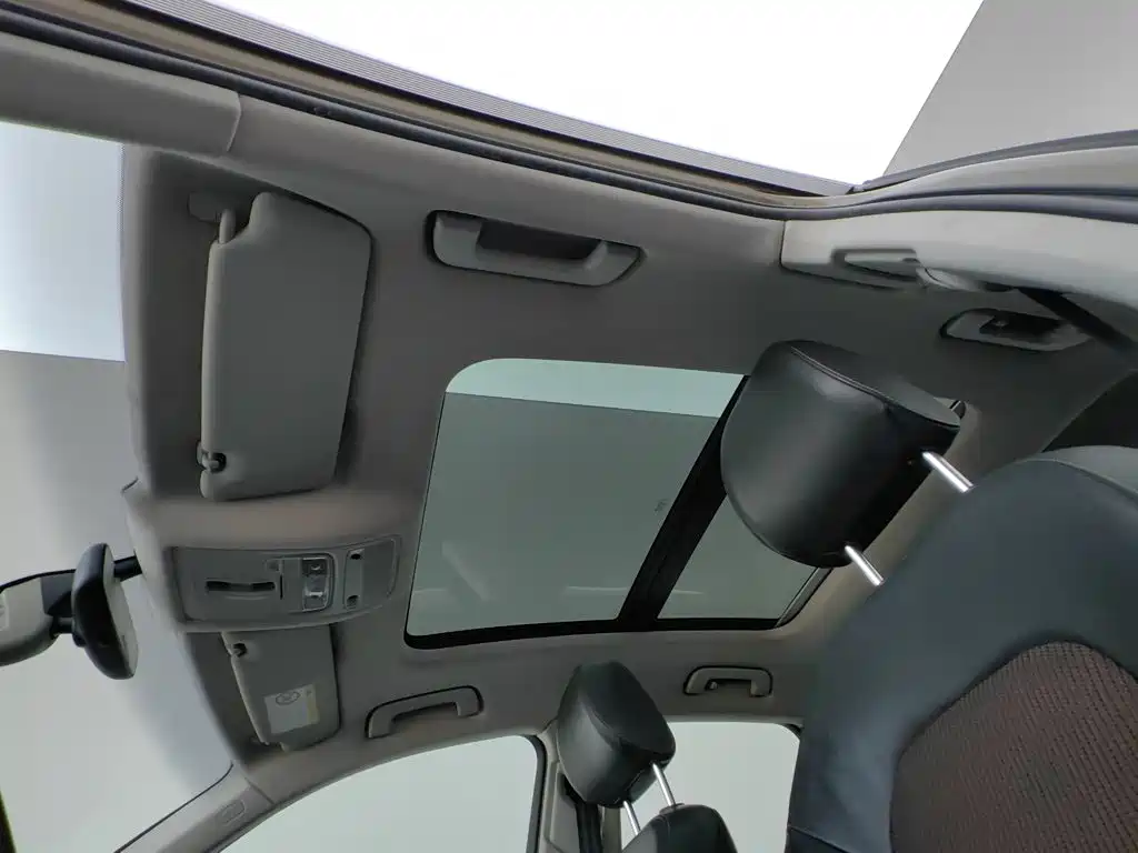 Audi Q3 — миниатюра 14