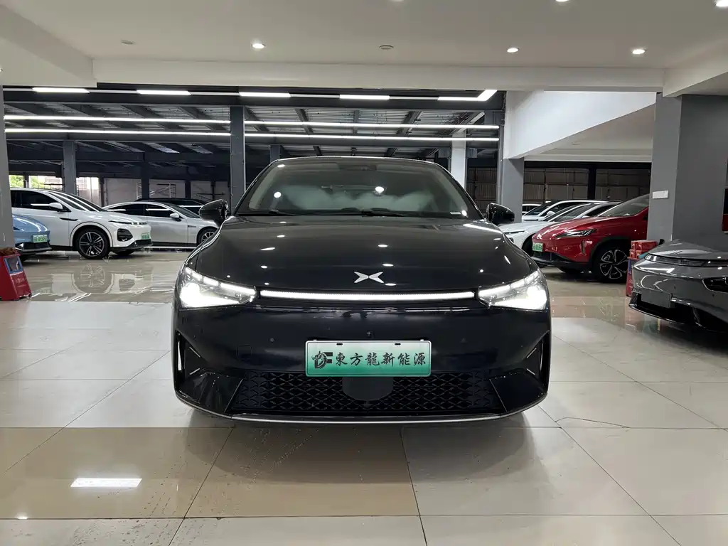 XPeng P5 — миниатюра 2