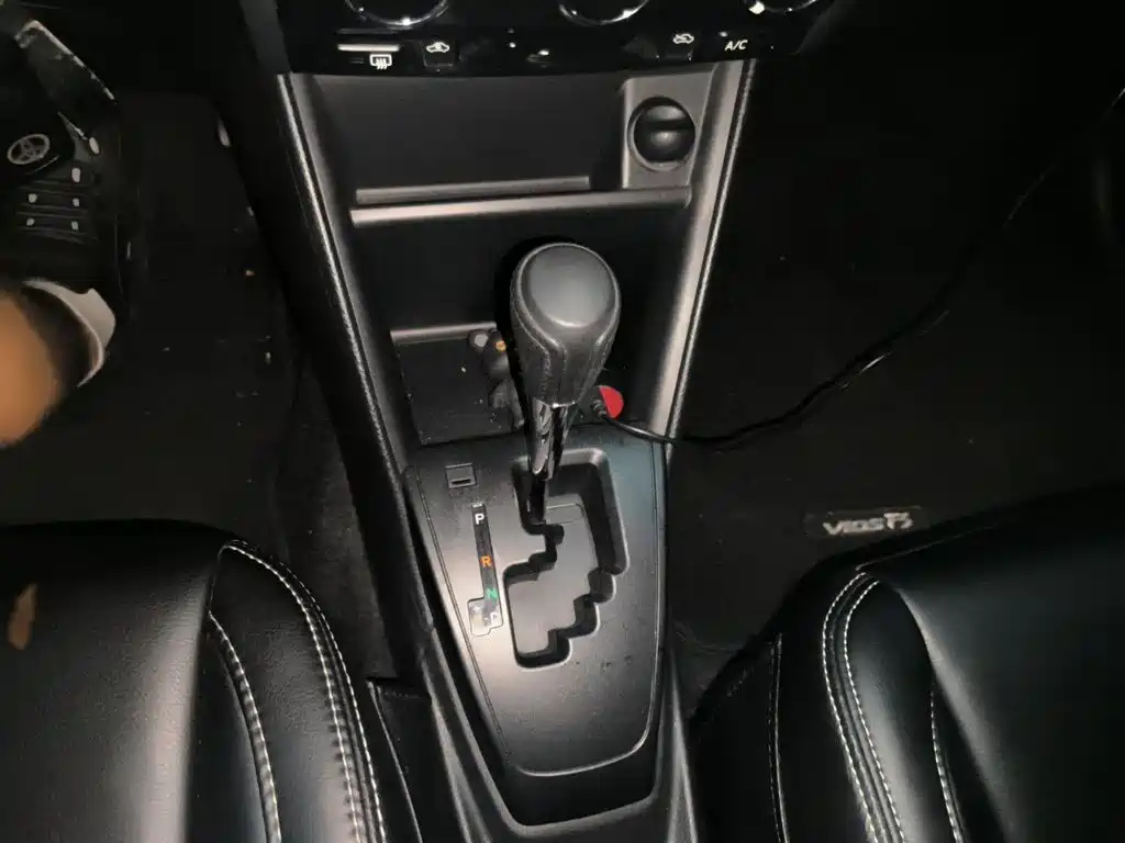 Toyota Vios FS — миниатюра 7