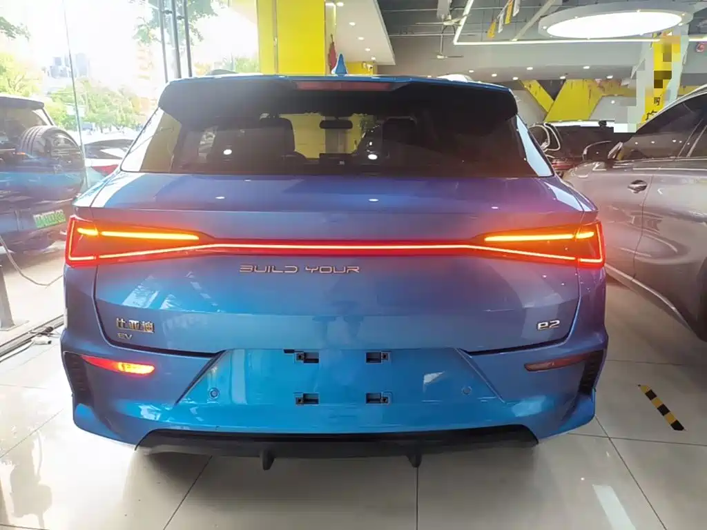 BYD e2 — миниатюра 6