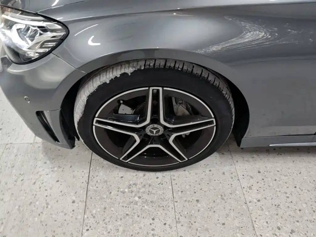 Mercedes-Benz C-Class (Import) — миниатюра 23