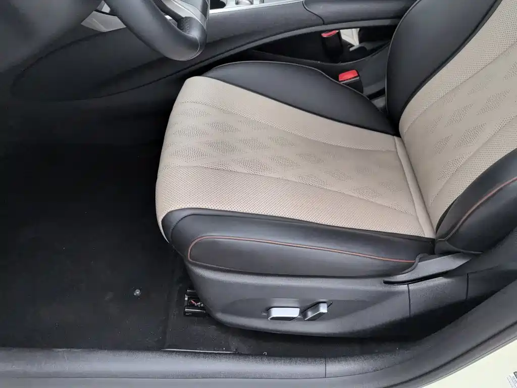 BYD Dolphin — миниатюра 20