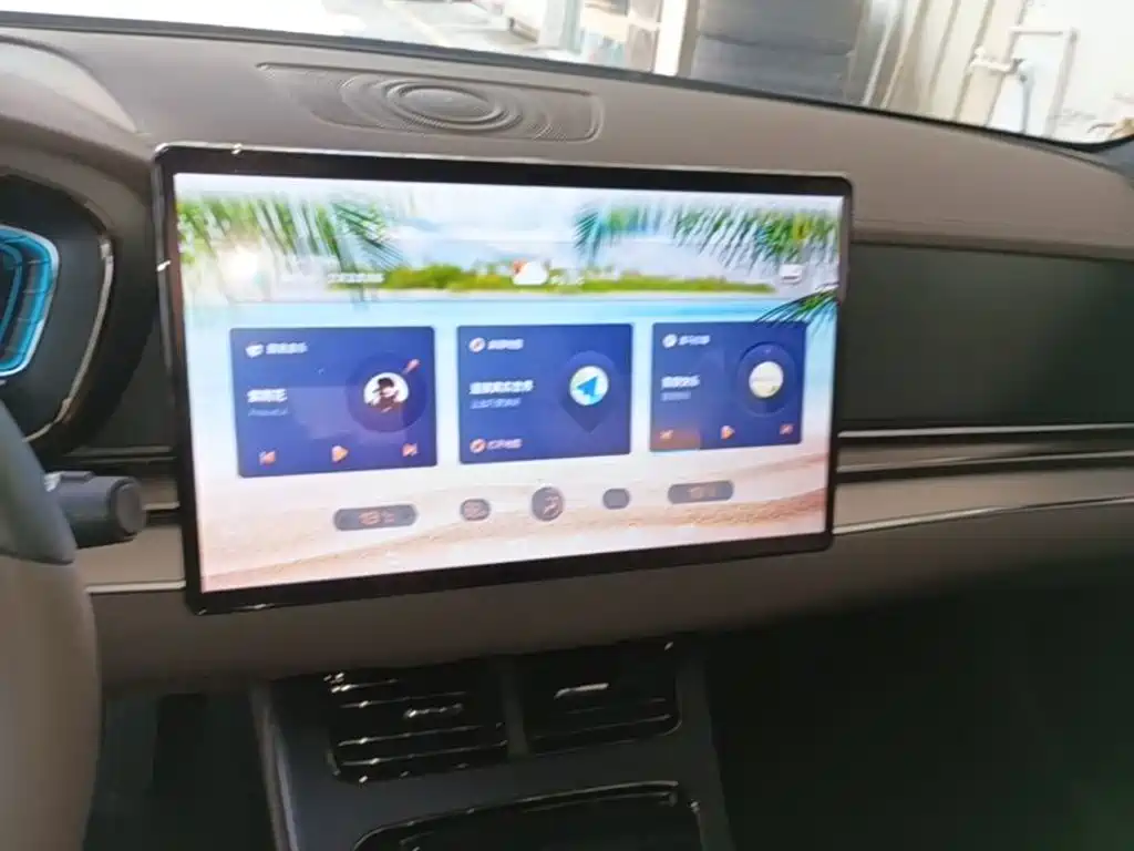 BYD Han — миниатюра 13