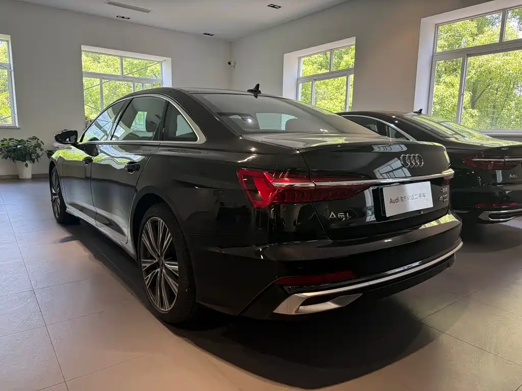 Audi A6L 2025 45 TFSI quattro