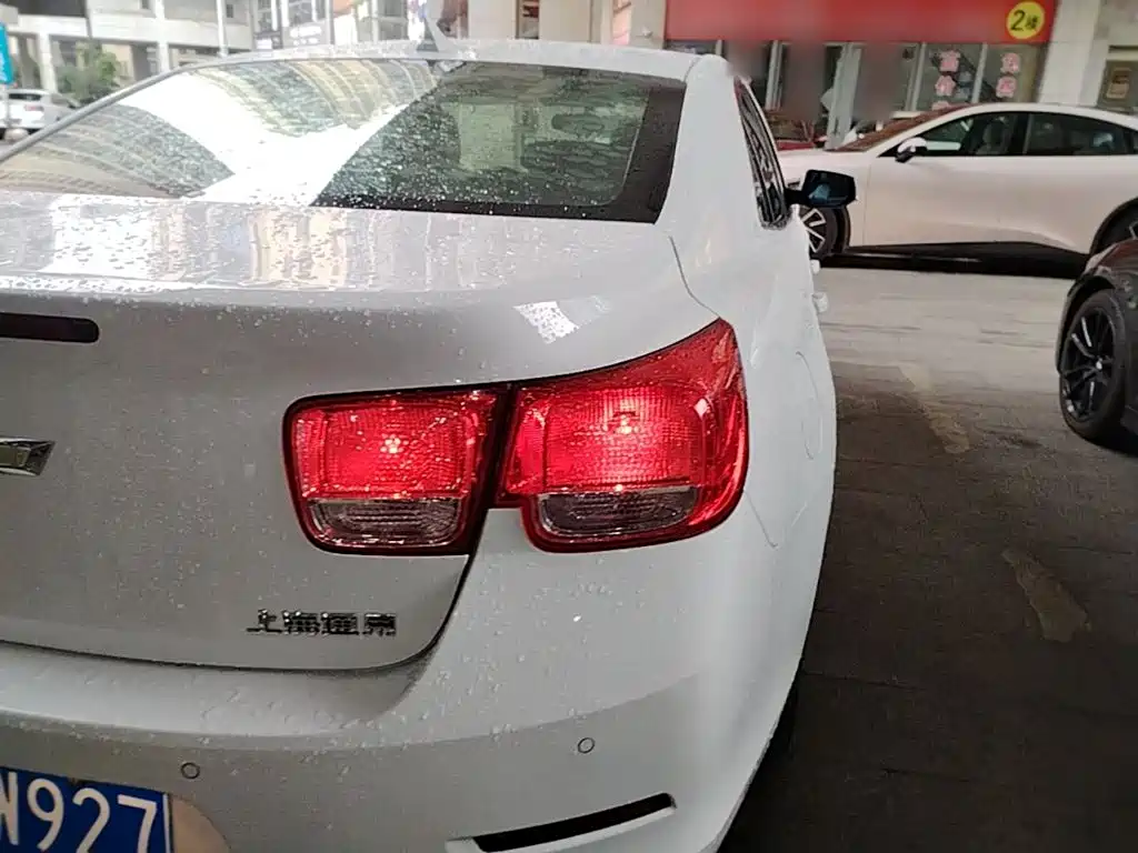 Chevrolet Malibu — миниатюра 8