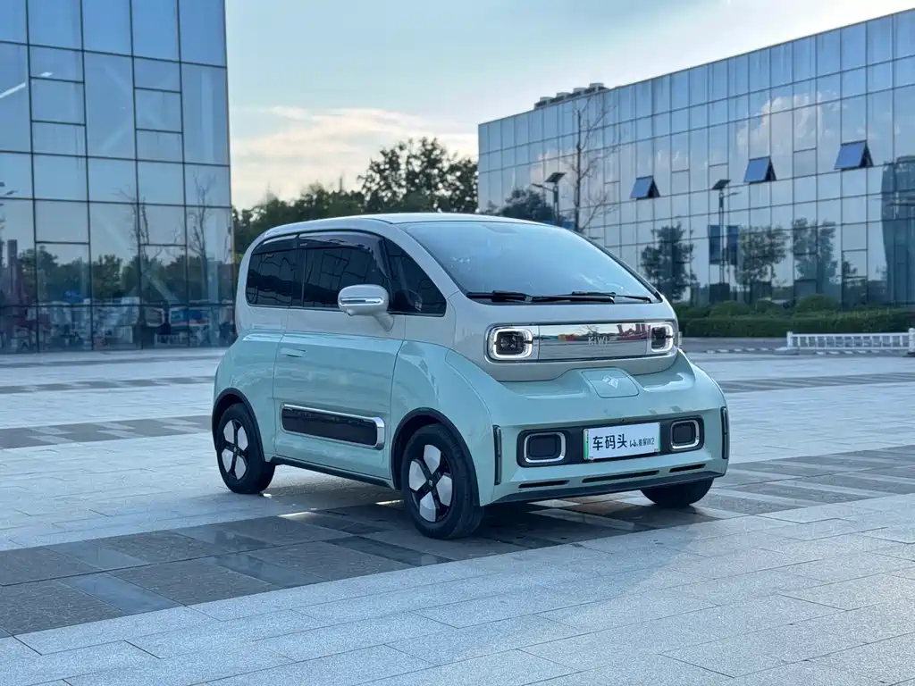 Baojun KiWi EV — миниатюра 4