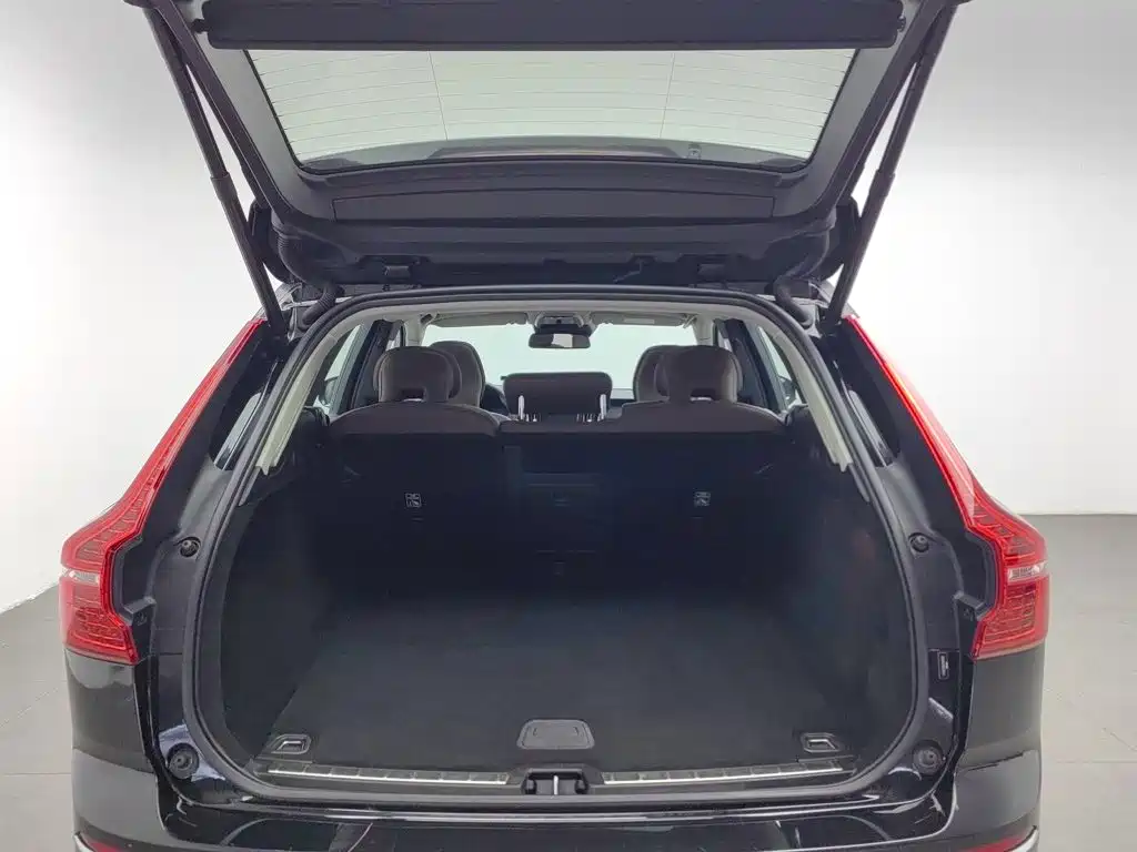 Volvo XC60 — миниатюра 16