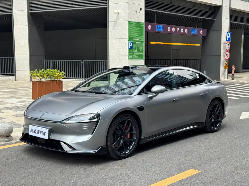 Luxeed Zhijie S7 2025