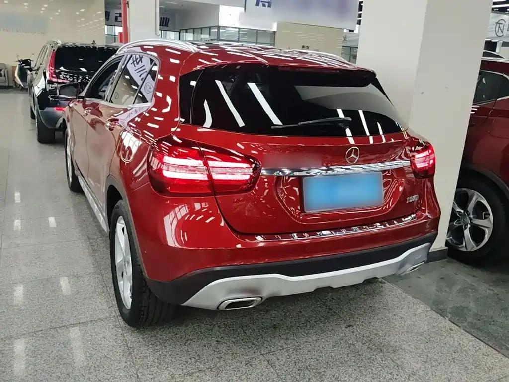 Mercedes-Benz GLA — миниатюра 5
