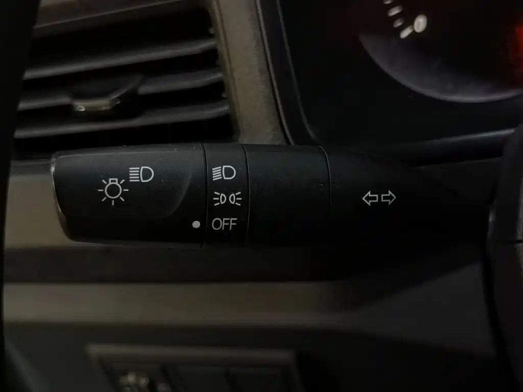 Wuling Hongguang PLUS — миниатюра 21