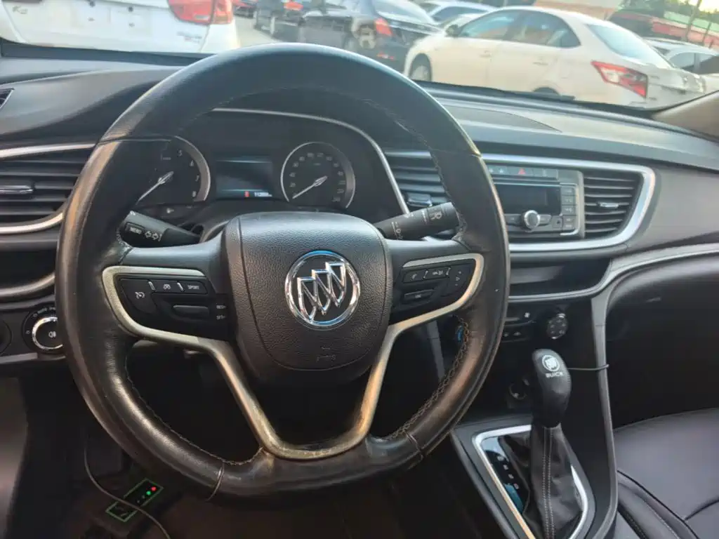 Buick Excelle — миниатюра 11