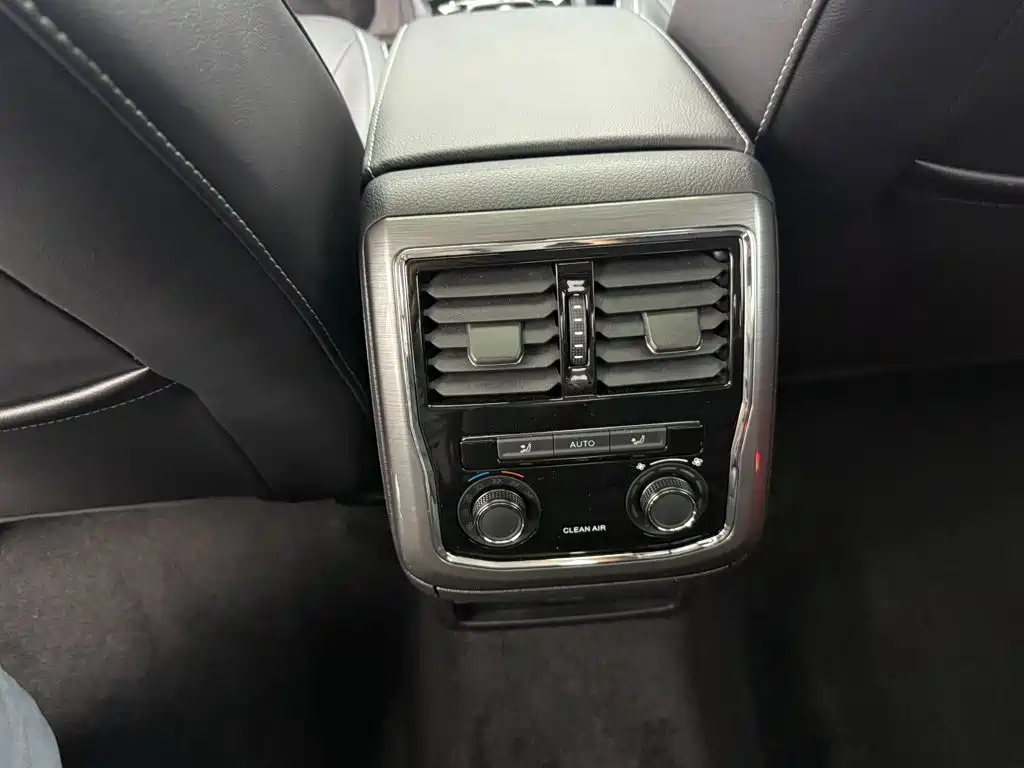 Volkswagen Passat — миниатюра 12