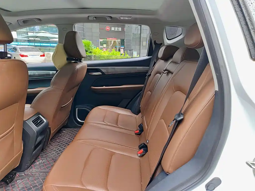 Geely Vision X6 — миниатюра 8