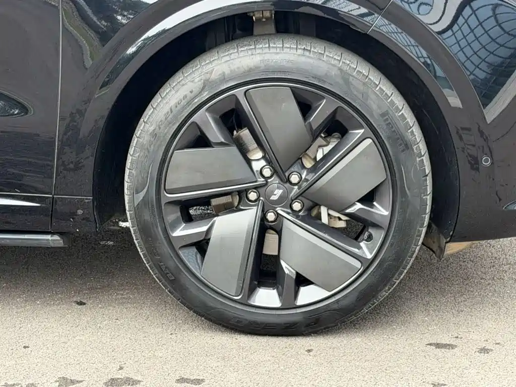 Li Auto Li L6 — миниатюра 7