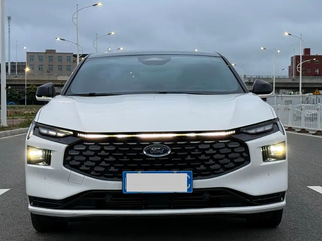 Ford Mondeo 2023 EcoBoost 245