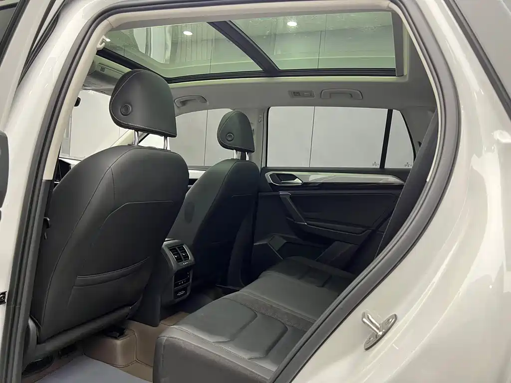 Volkswagen Tayron — миниатюра 8