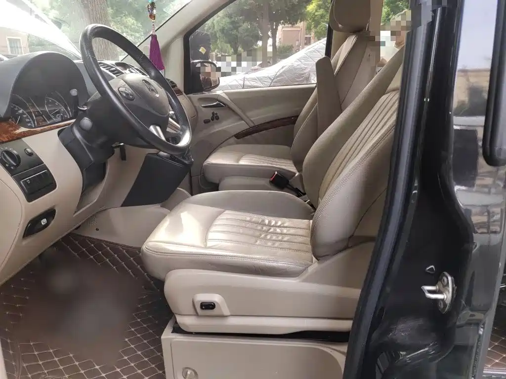 Mercedes-Benz Viano — миниатюра 12