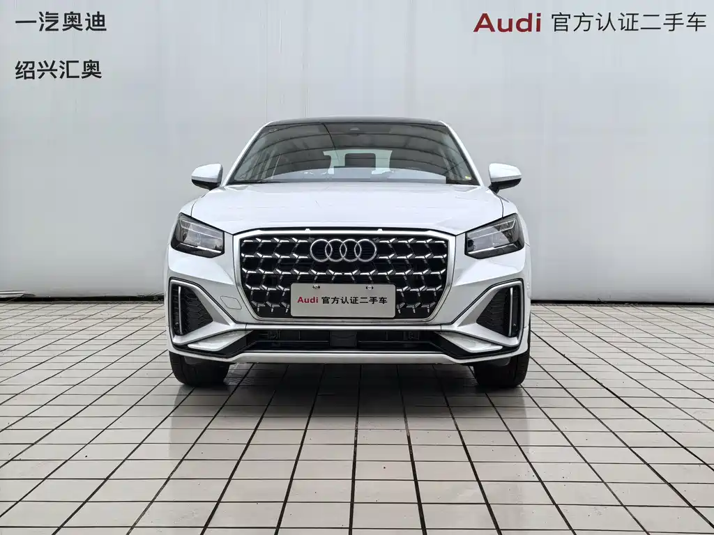 Audi Q2L 2024 35TFSI Fashion
