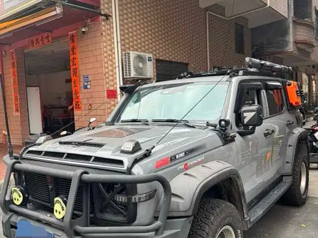 2023 TANK 300