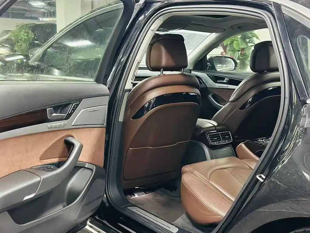 Audi A8 A8L 50 TFSI quattro Comfort Type, фото 7