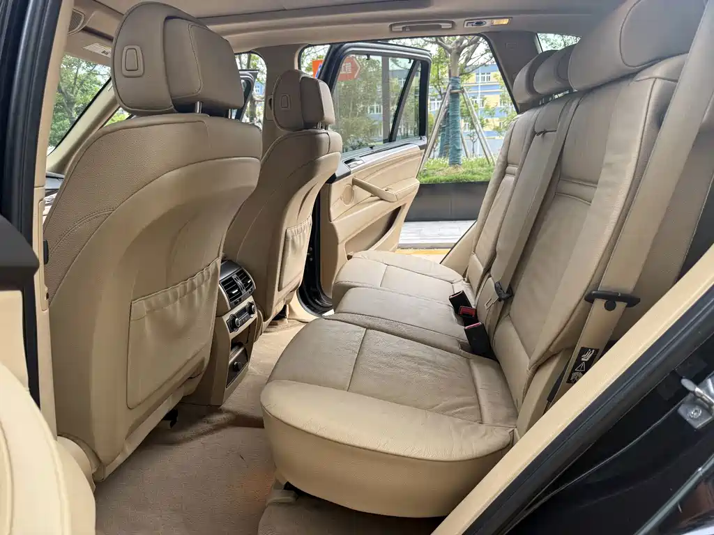 BMW X5 (Import) — миниатюра 5