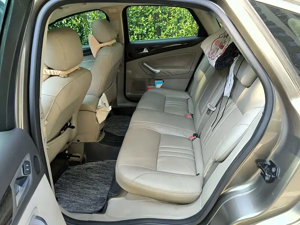 Ford Mondeo Zhisheng — миниатюра 5