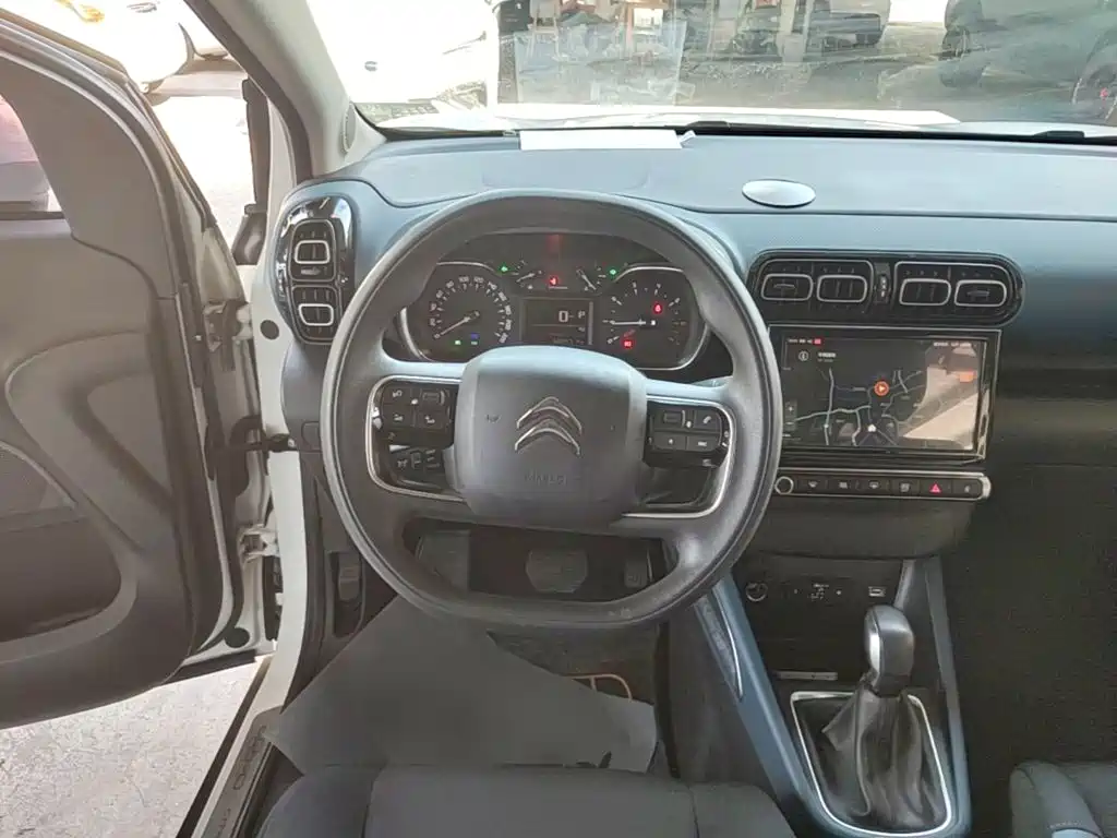 Citroen C4 Aircross — миниатюра 11