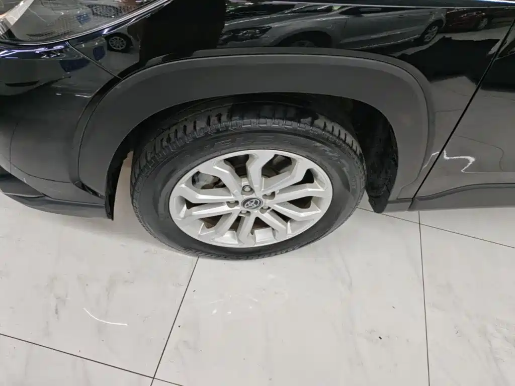 Toyota Frontlander — миниатюра 25