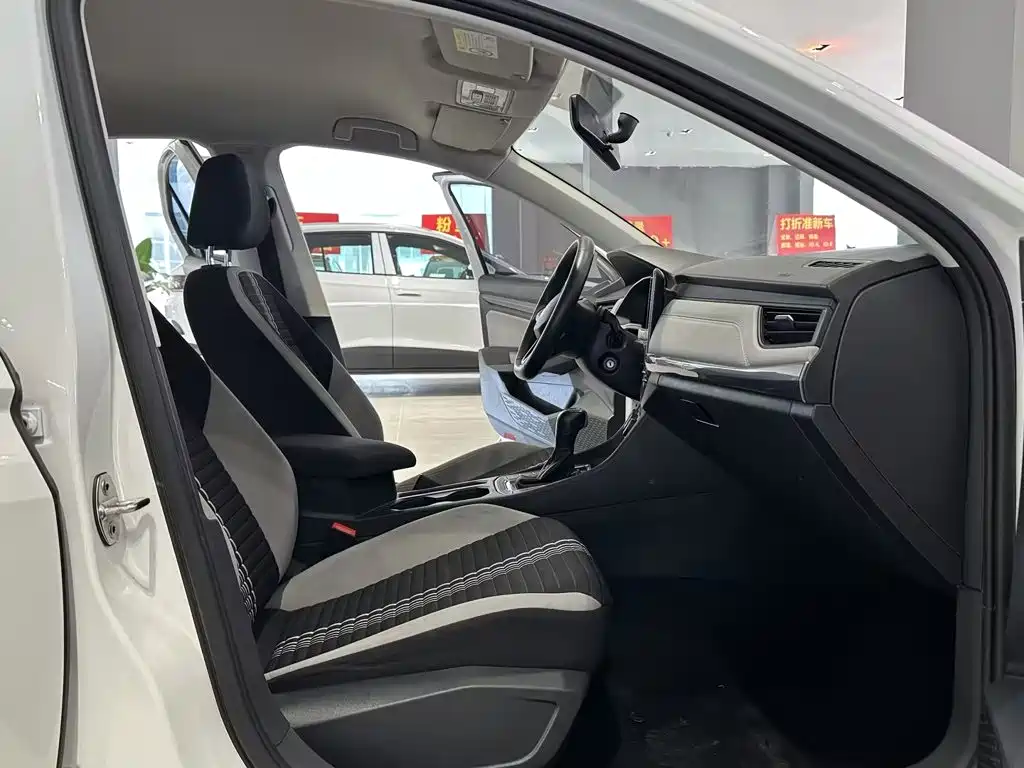 Volkswagen Bora — миниатюра 17