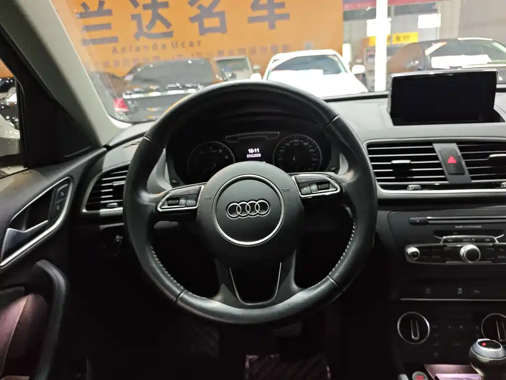 Audi Q3 — миниатюра 12