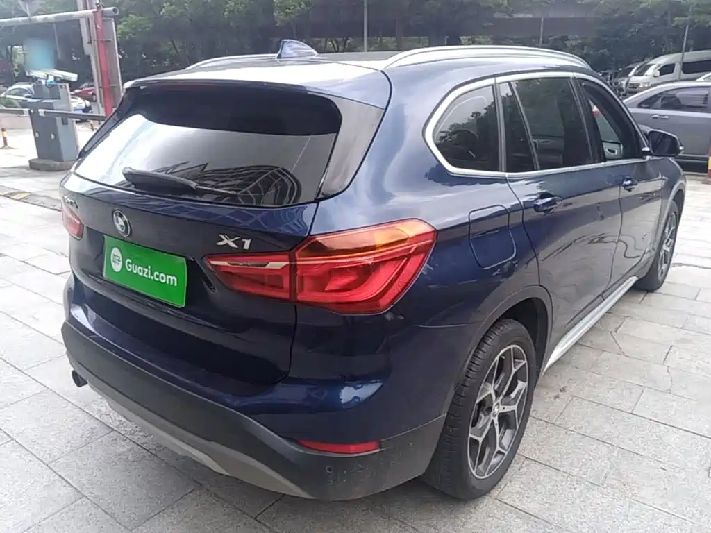 BMW X1 — миниатюра 5