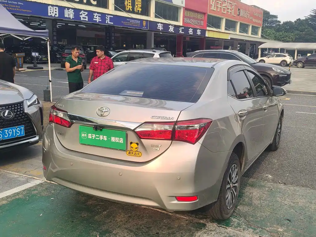 Toyota Corolla — миниатюра 5