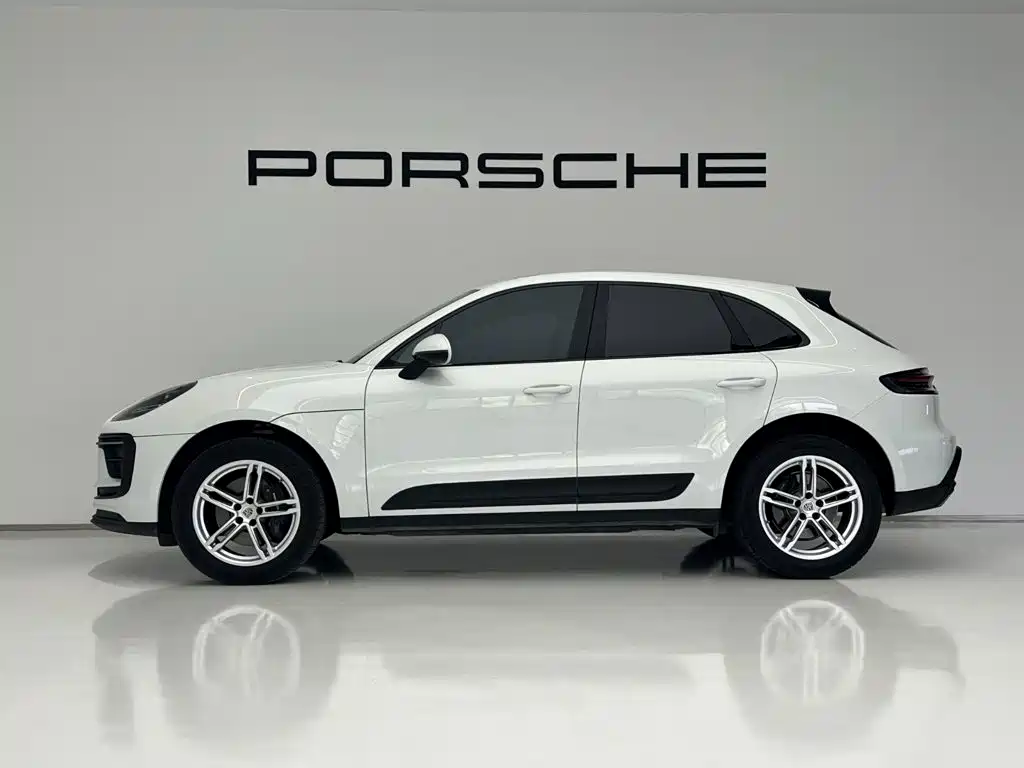 Porsche Macan — миниатюра 2