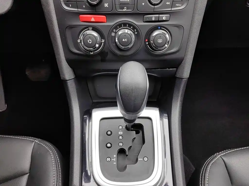 Citroen C4L — миниатюра 13